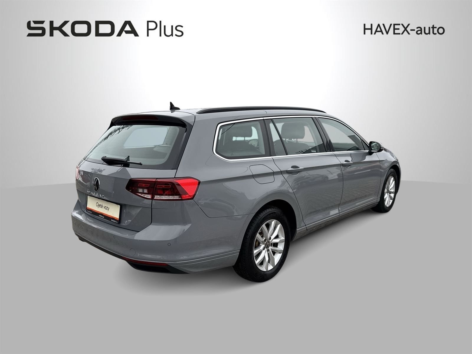 Volkswagen Passat, Variant 2.0 TDI DSG Business - fotka 2