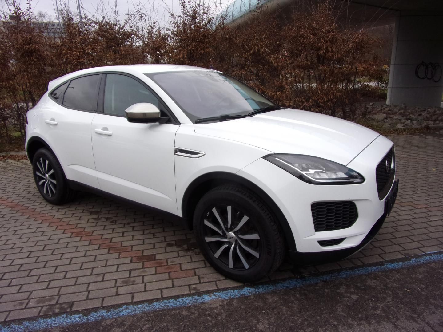 Jaguar E-Pace, 2,0D Bussines edit.
