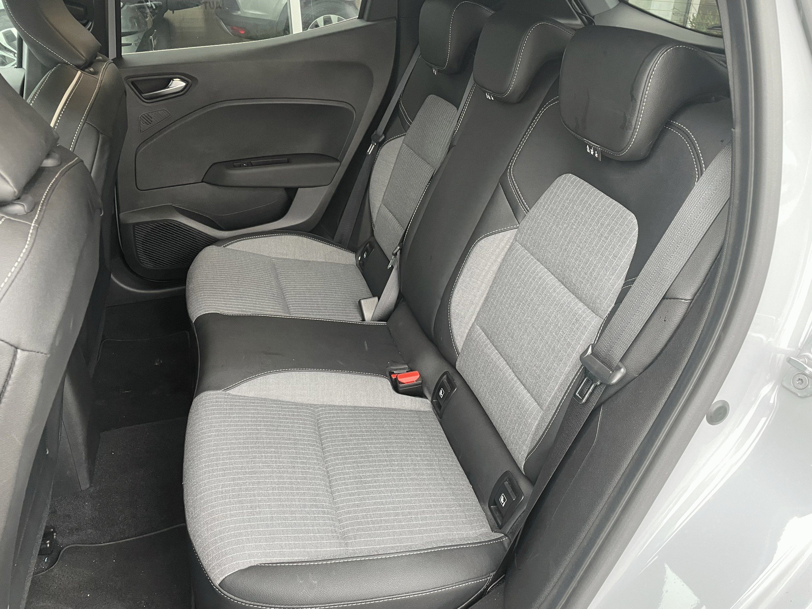 Renault Clio, TCe 90 Techno - fotka 6