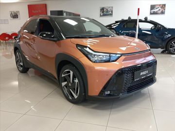1.5 Hybrid e-CVT 116k  X Execu