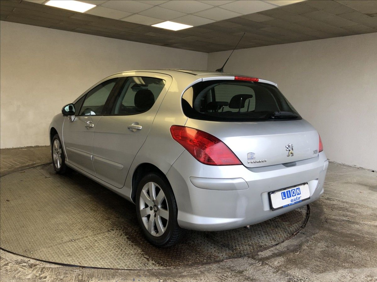 Peugeot 308, 1,6 16V - fotka 5