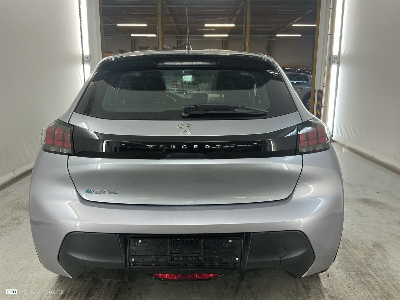 Peugeot 208, e-Active, baterie 50kw, 100kw - fotka 4