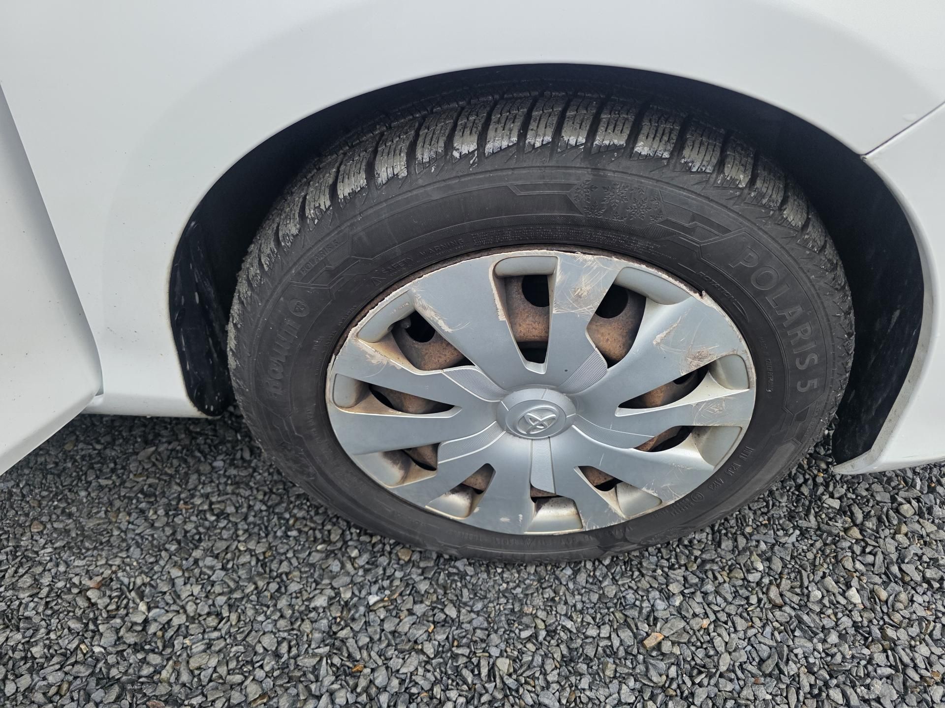 Toyota Yaris, 1.0 VVTi Klimatizace - fotka 5