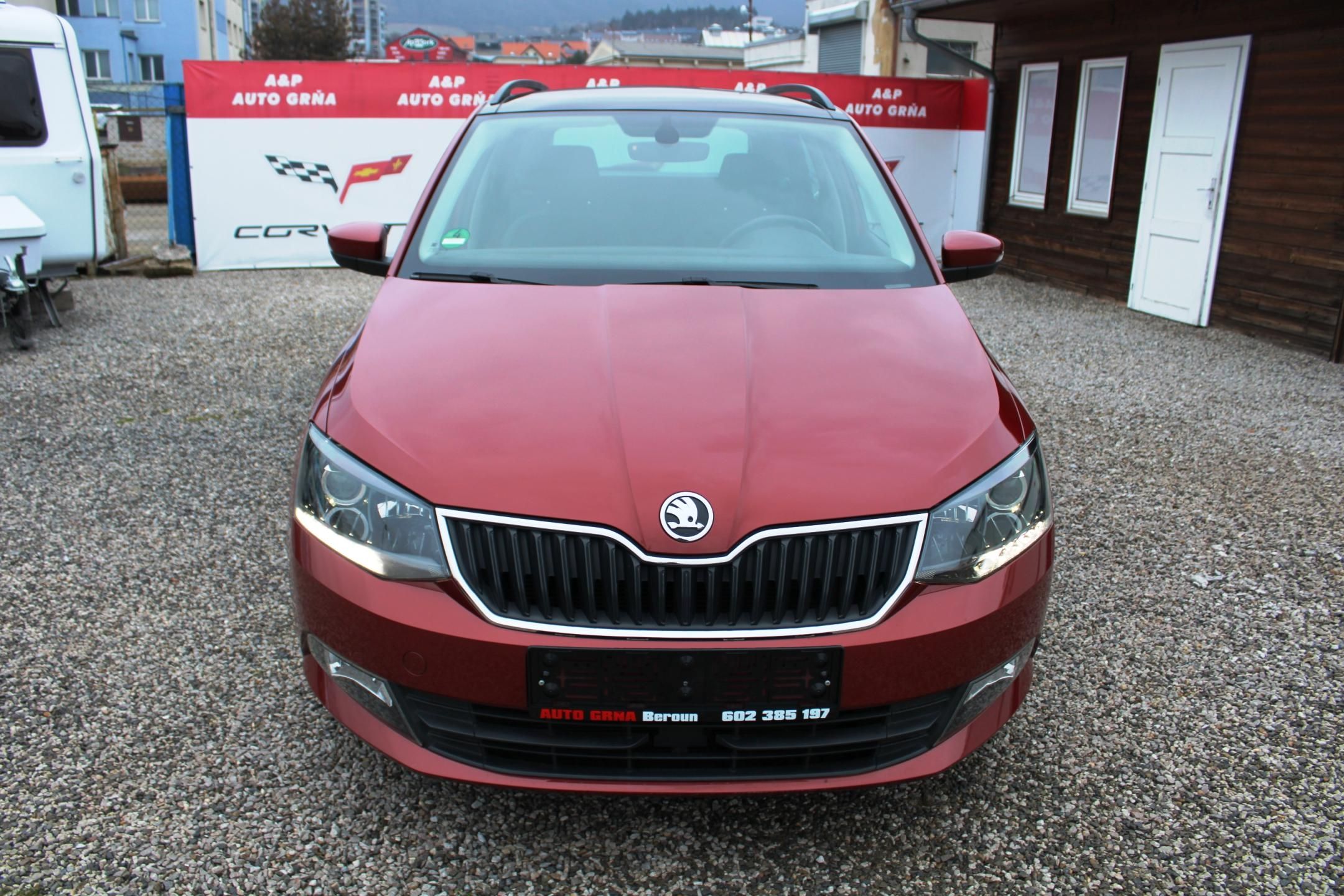 Škoda Fabia, 1,2TSI PANORAMA DSG TEMPOMAT - fotka 2