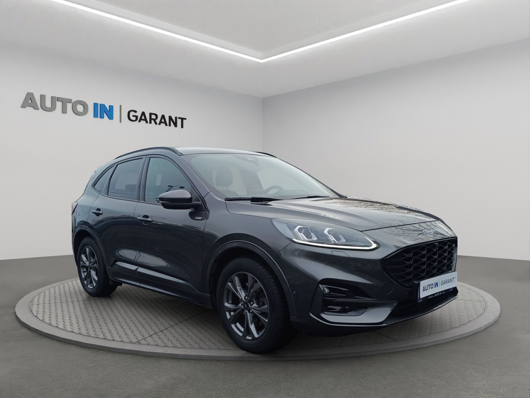 Ford Kuga, St-LINE X, PHEV, ČR, 1.majitel - fotka 3