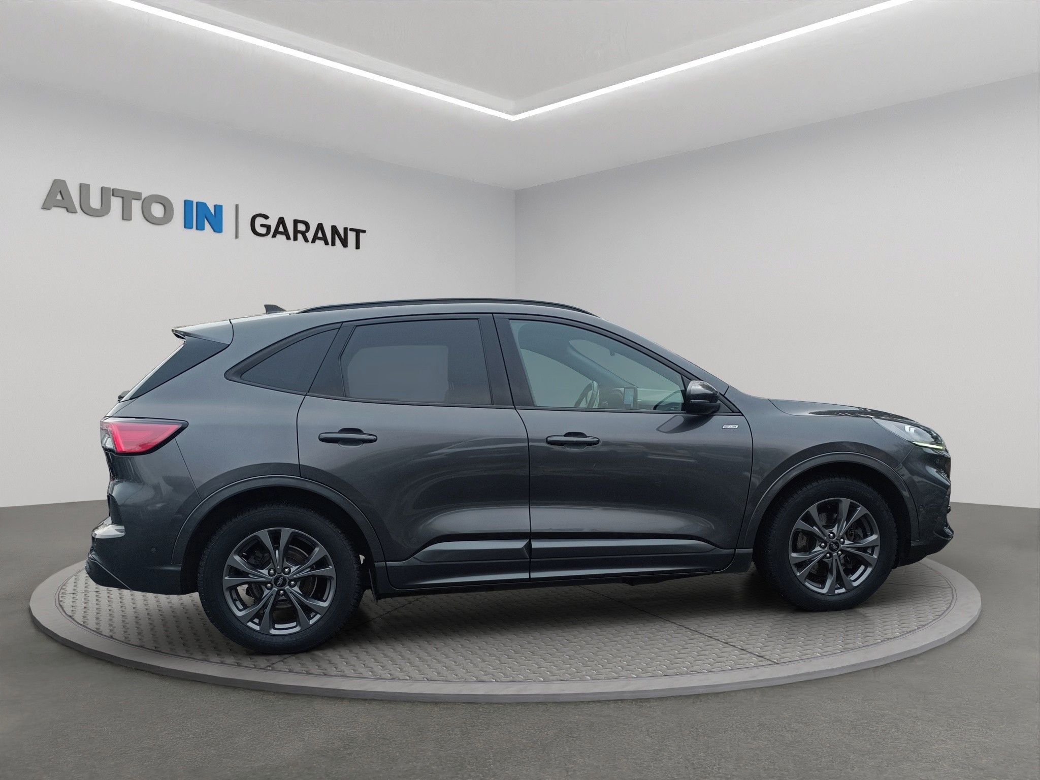 Ford Kuga, St-LINE X, PHEV, ČR, 1.majitel - fotka 4