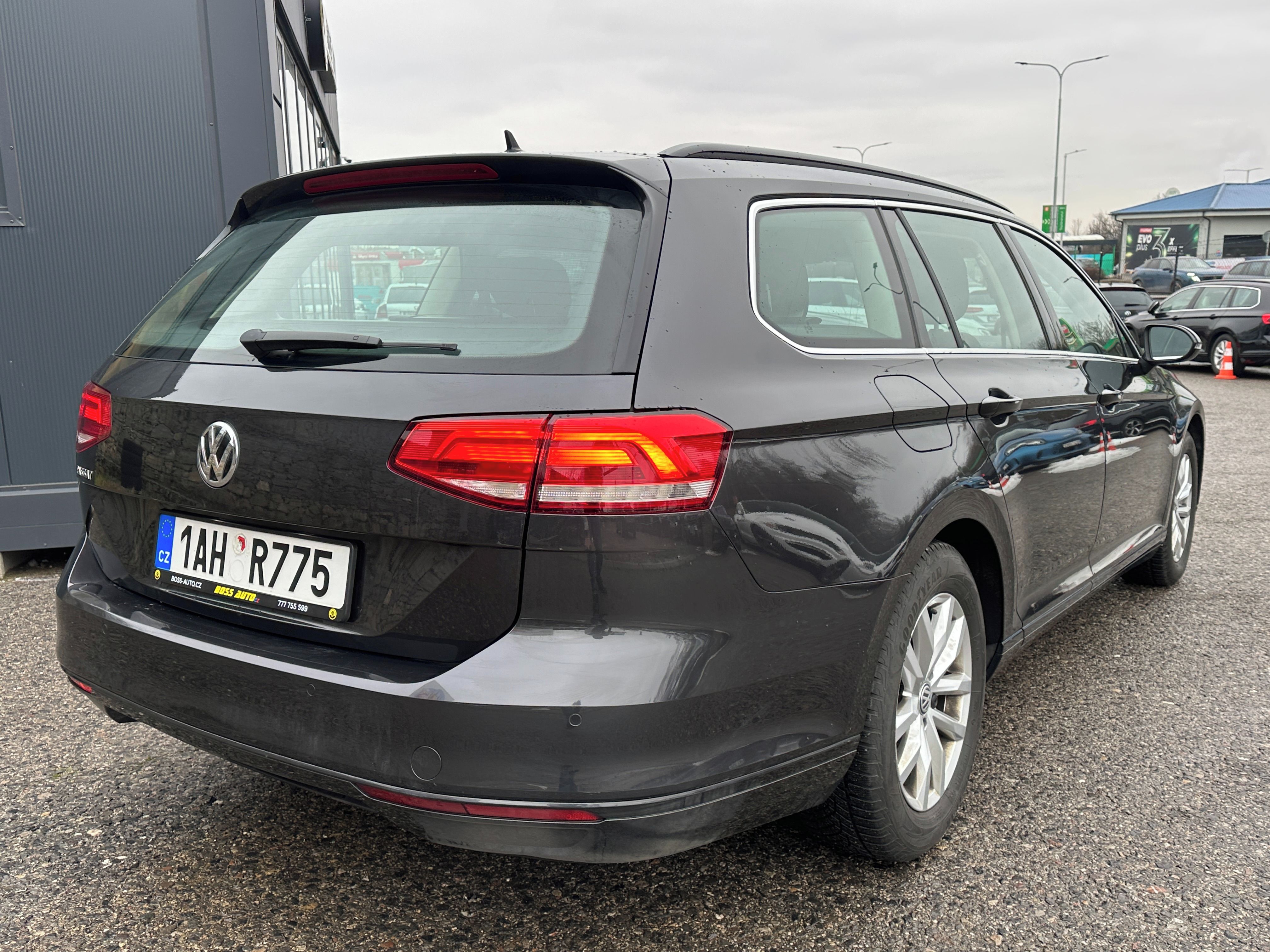 Volkswagen Passat, Volkswagen Passat 2019 - fotka 6