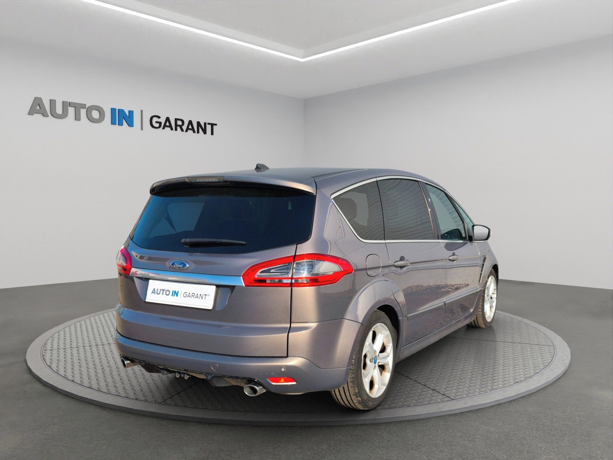 Ford S-MAX, 2.2 TDCi 147kW Titanium, tažné - fotka 5