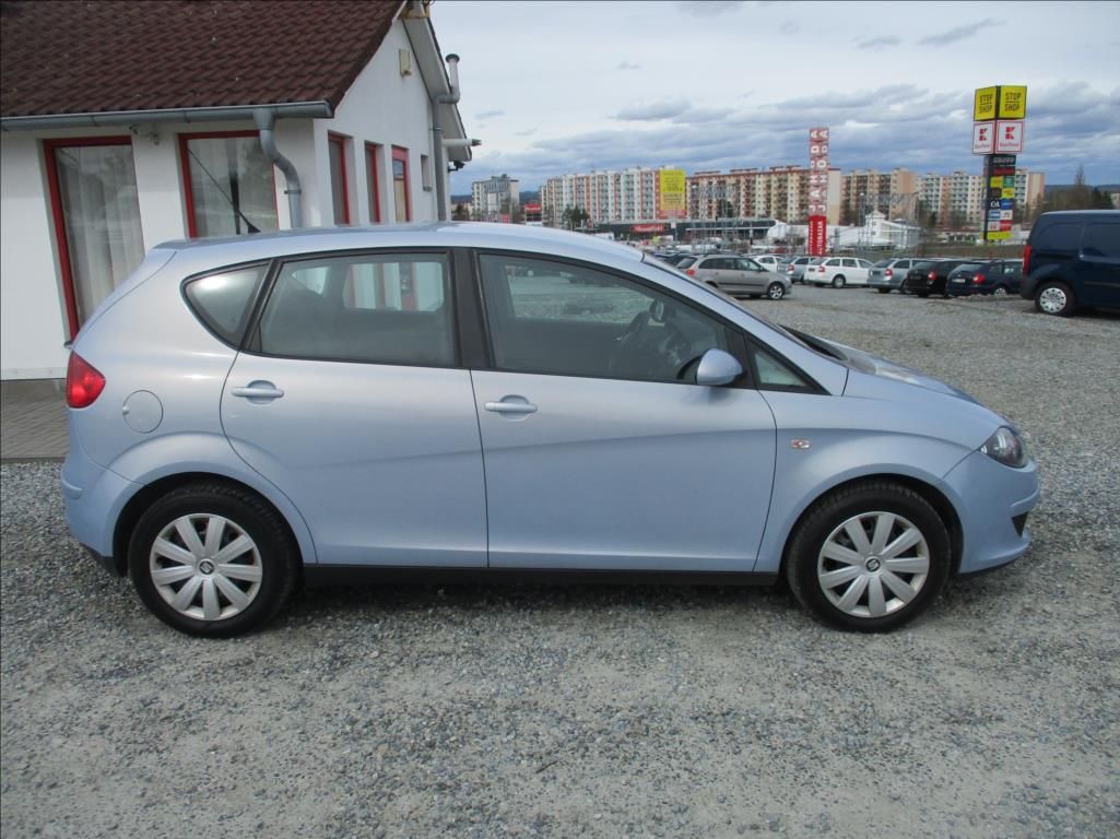 Seat Altea, 1,6 i 16v, klima,serv.kniha, - fotka 5