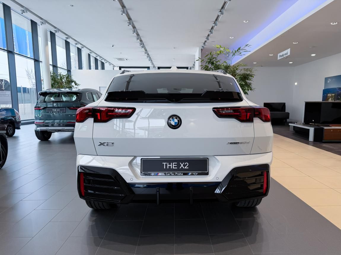 BMW X2, xDrive20d - fotka 5