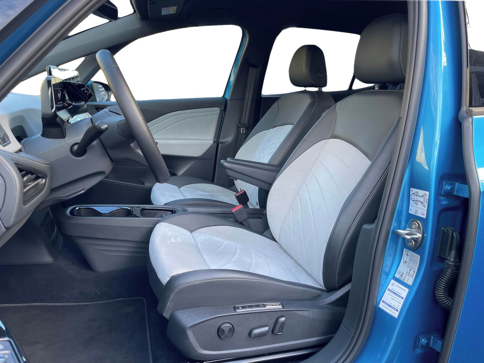 Volkswagen ID.3, Pro S 82 kWh MATRIX LED - fotka 6