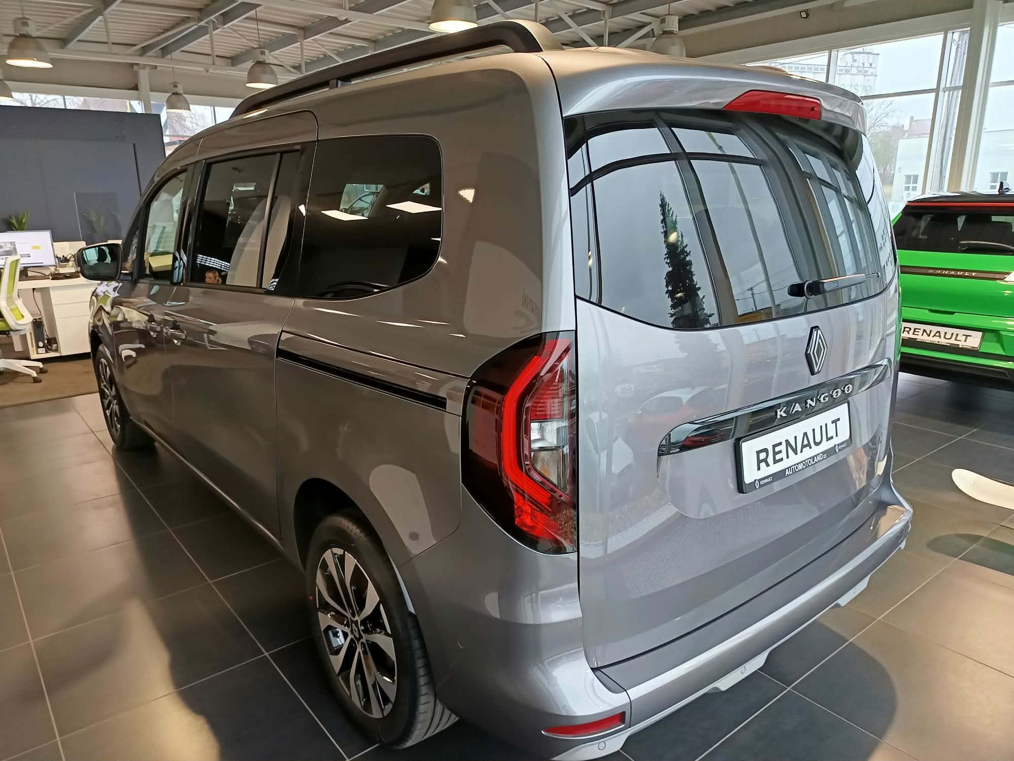 Renault Kangoo, Grand Techno TCe 130 EDC - fotka 4