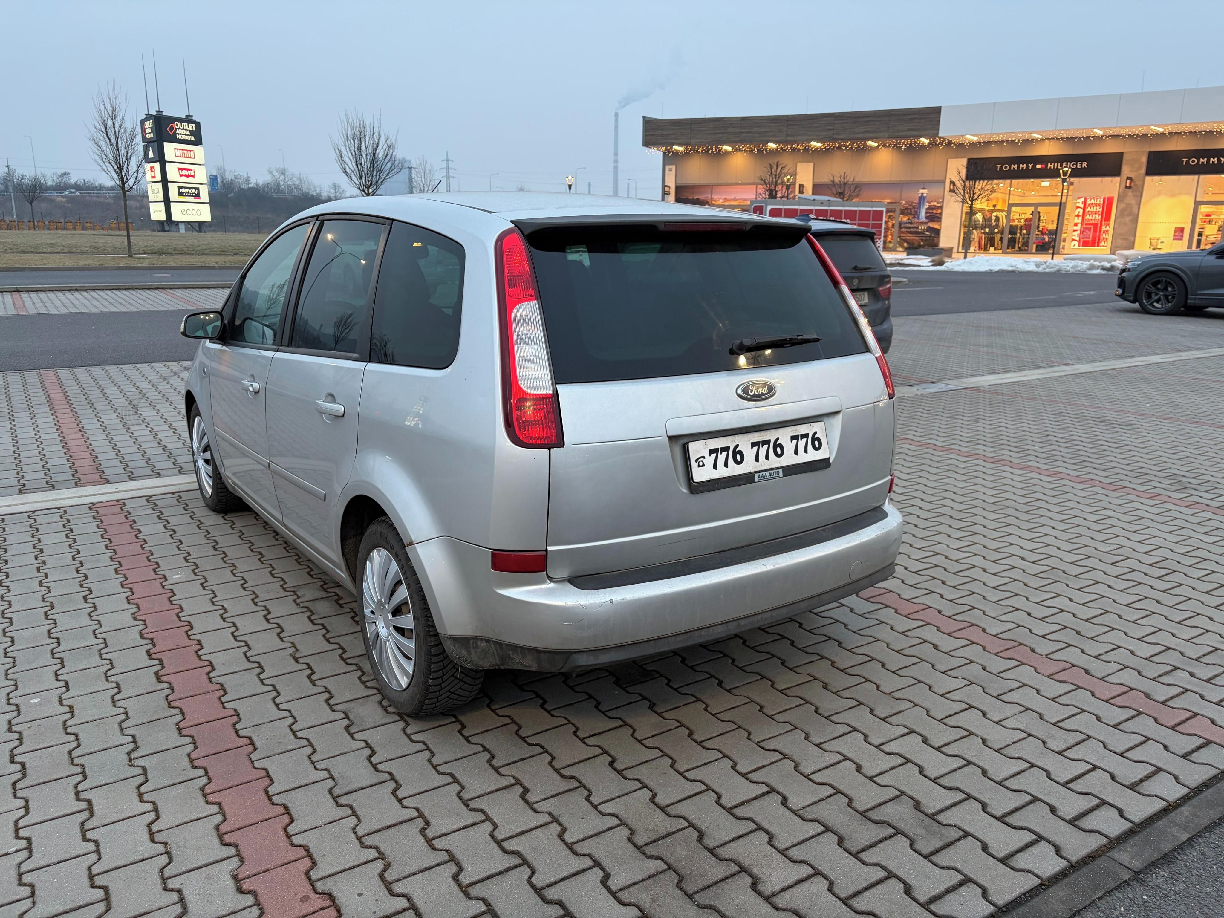 Ford C-MAX, 1.6 TDCi 80kw - fotka 5