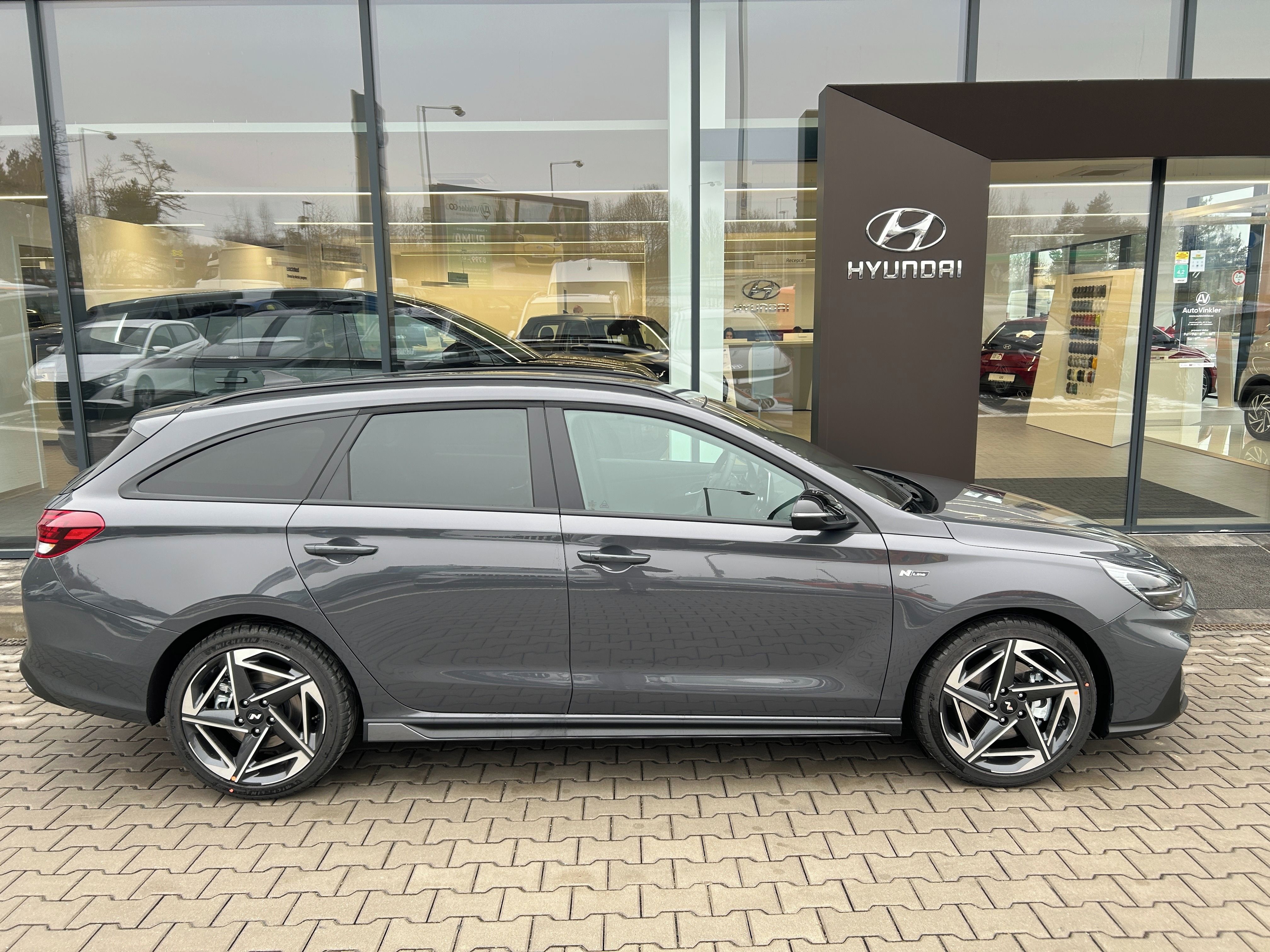 Hyundai i30, WG 26 1,6 T-GDI DCT N LINE - fotka 3