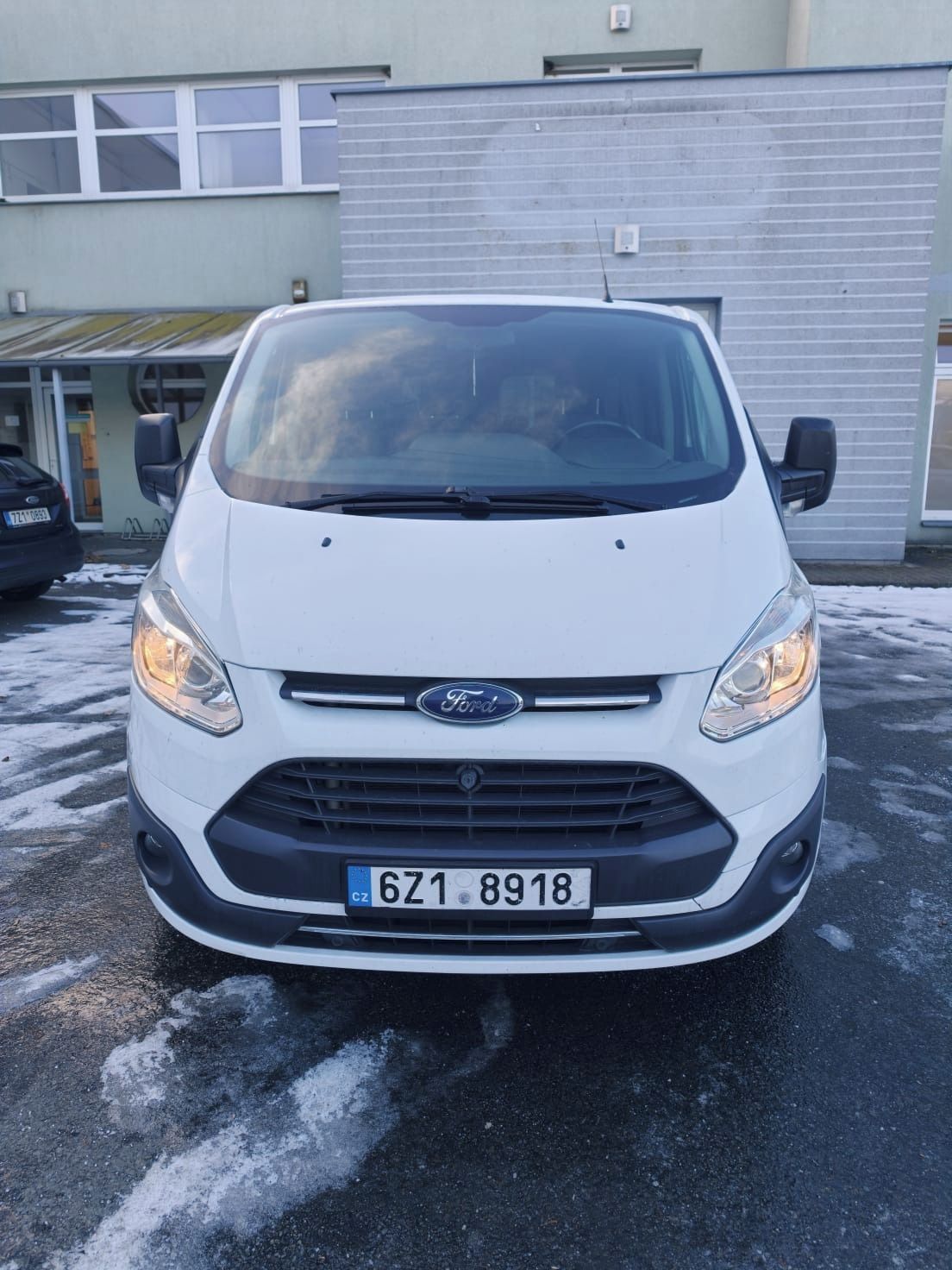 Ford Transit Custom, 2.0 TDCi L2, 9míst - fotka 2