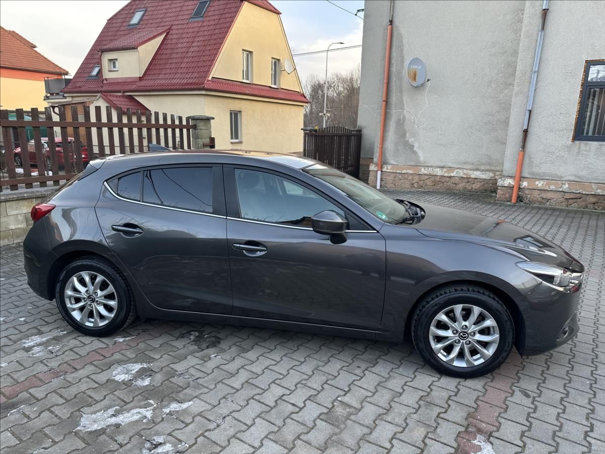 Mazda 3, 2,0 EXCLUSIVE G120 - fotka 2