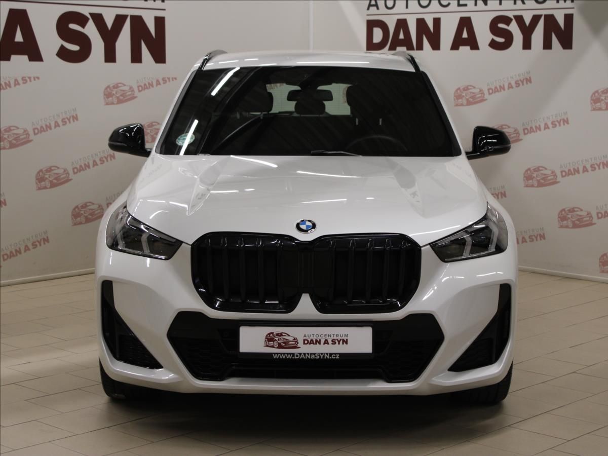 BMW X1, 2,0 23d 145 kW xDrive M Sport - fotka 2