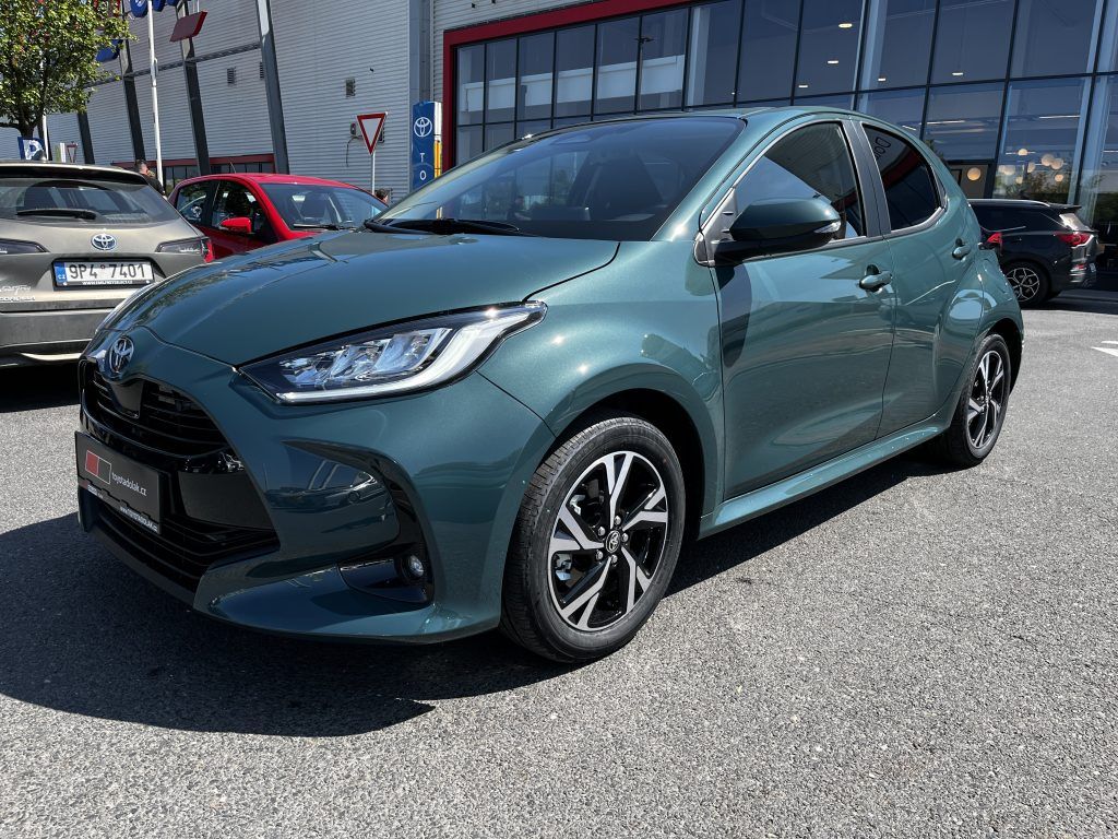 Toyota Yaris, 1.5 Hybrid Style ODBĚR 5/2026 - fotka 4