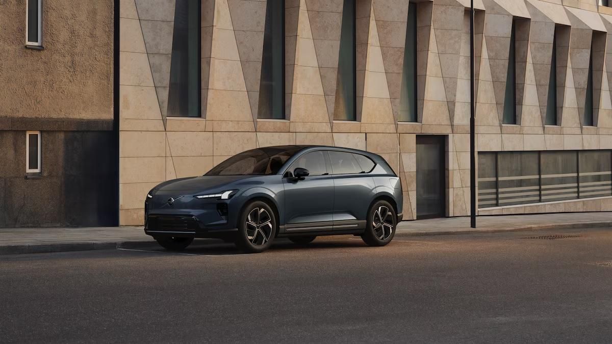 Volvo EX60, PURE ELECTRIC PLUS