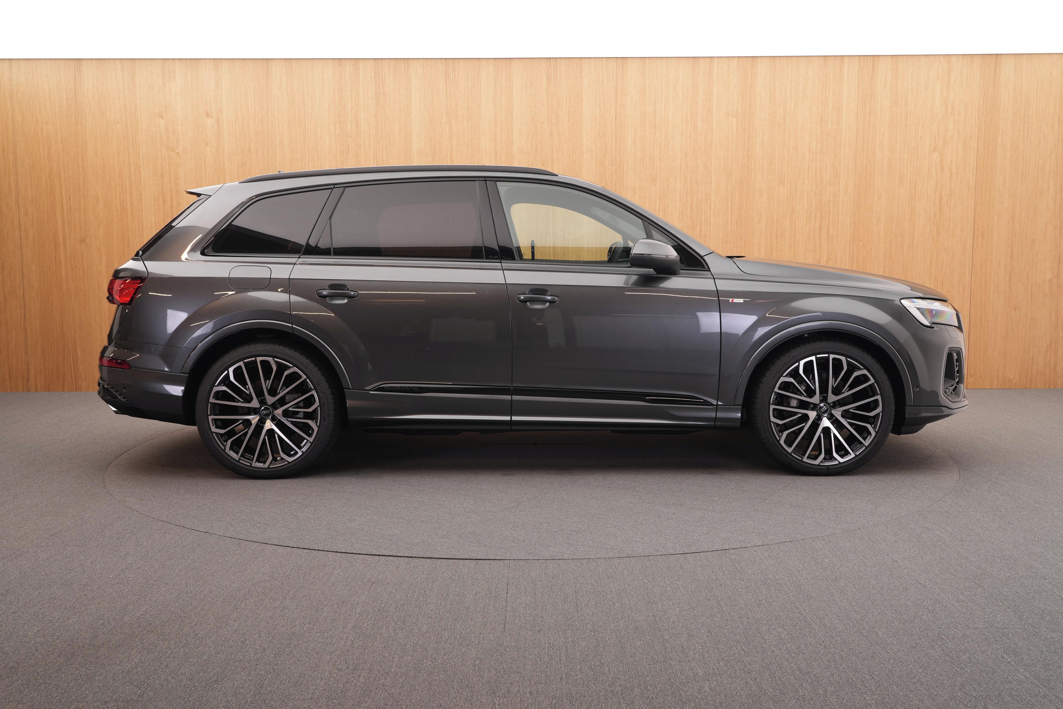 Audi Q7, S line 50 TDI quattro - fotka 5