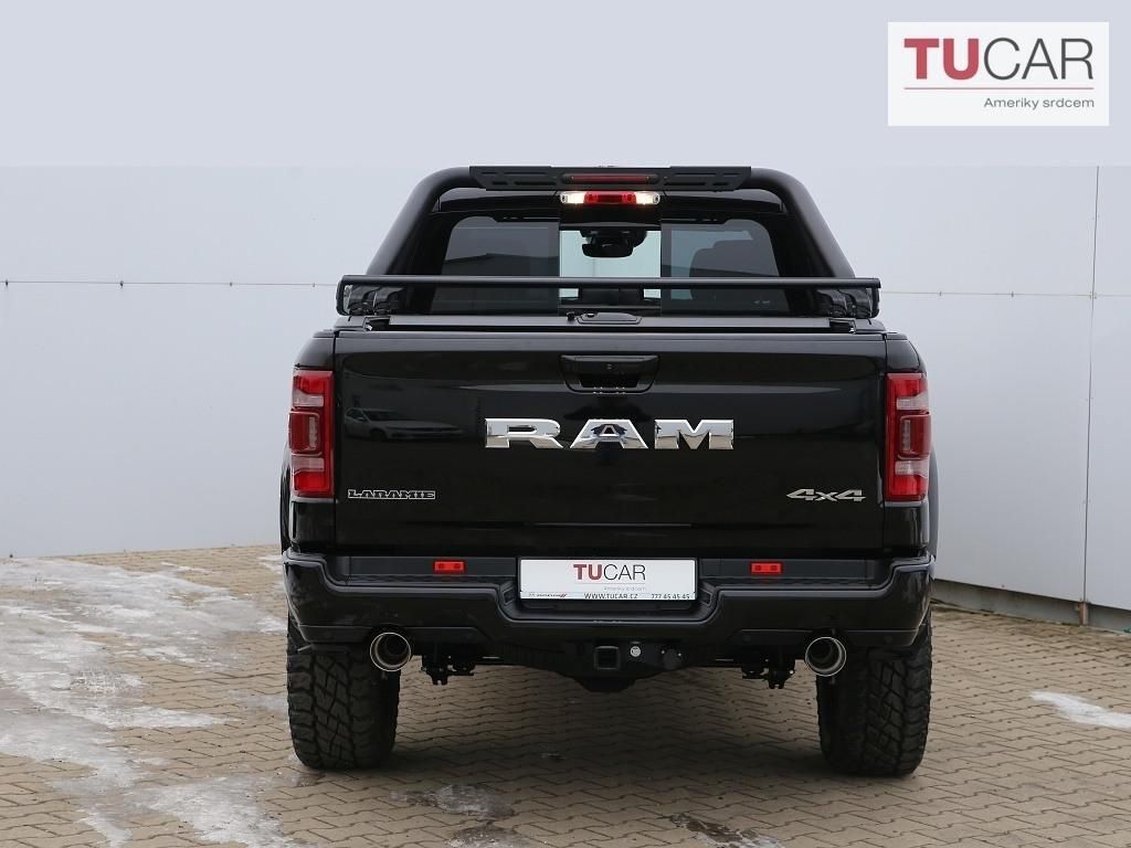 RAM 1500, Larame LIFT 5.7 V8 HEMI - fotka 6