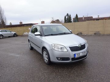 1.4i 16v (63 KW) KLIMA ČR