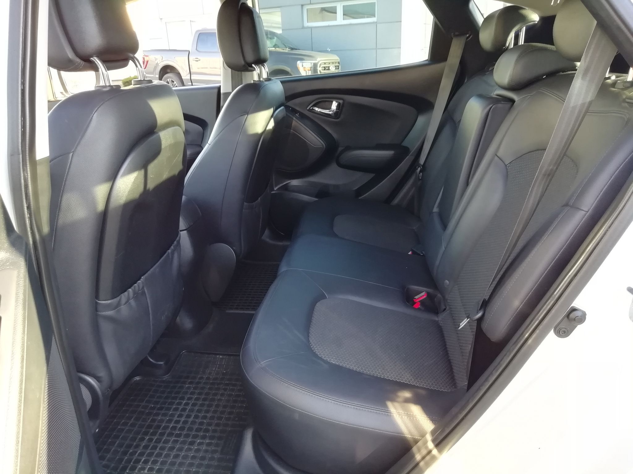 Hyundai ix35, 1,6 99 kW - fotka 5