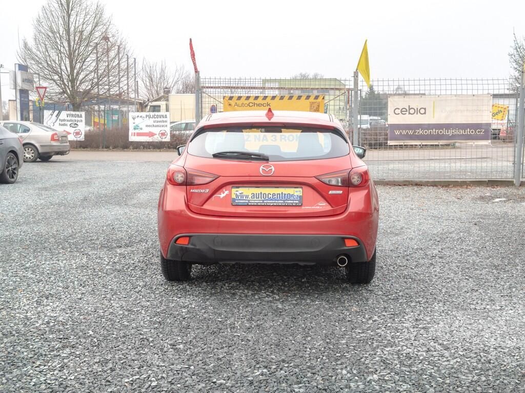 Mazda 3, 1.5i 74KW – ČR 18.12.2013 - fotka 6