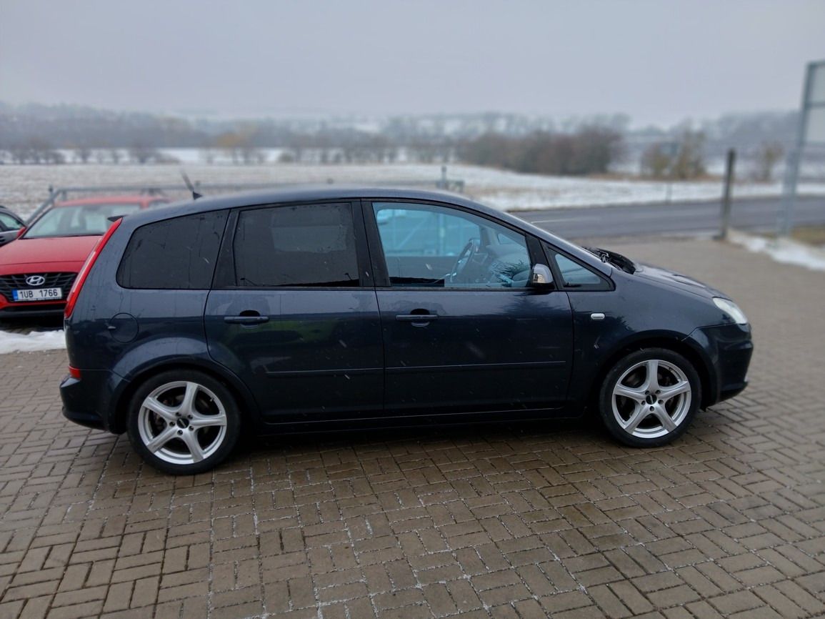 Ford C-MAX, 2,0 Klima Tažné - fotka 6