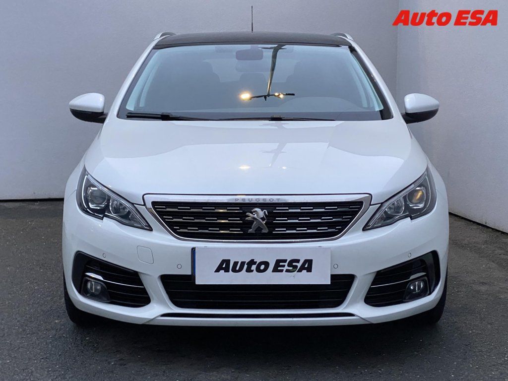 Peugeot 308, 1.5 HDi,navi,panorama - fotka 2