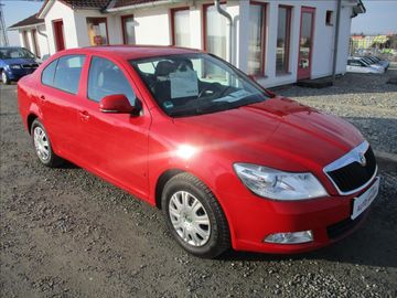 1,4 TSI, Elegance, digi klima,