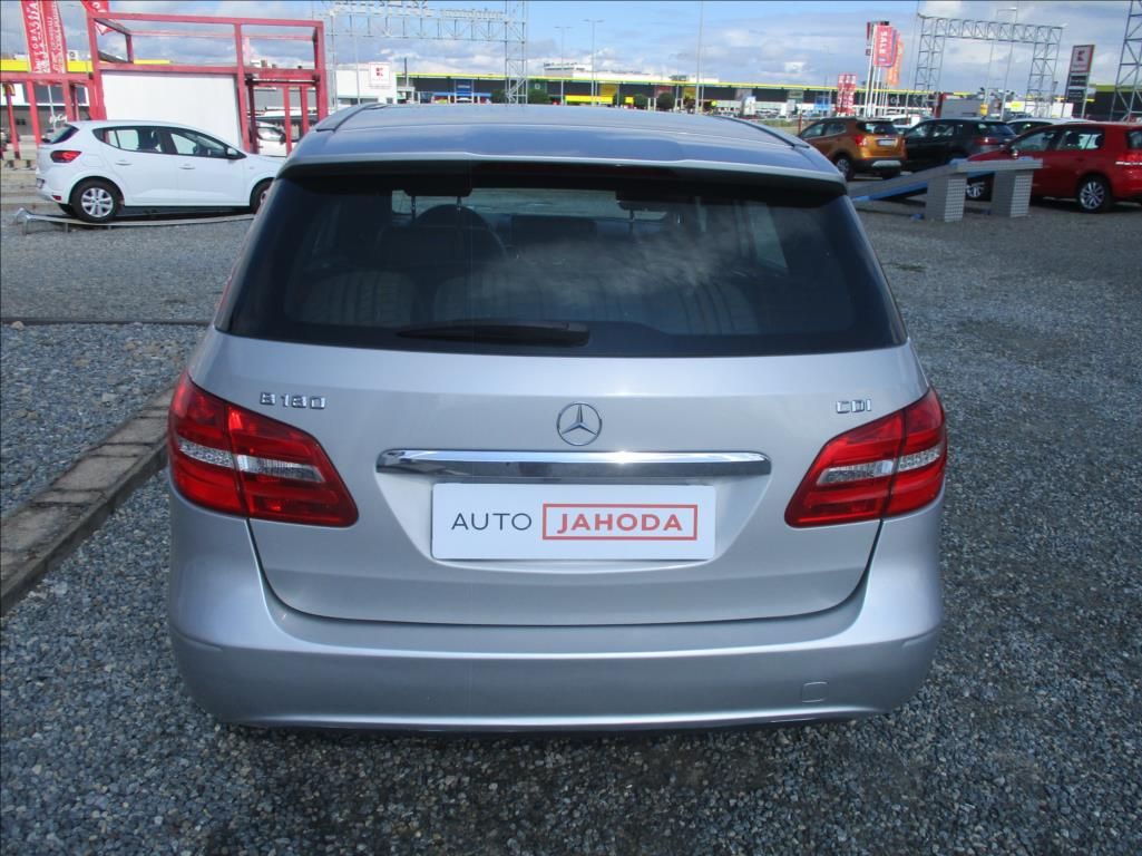 Mercedes-Benz Třídy B, 1,5 180 CDi, klima,navigace, - fotka 6