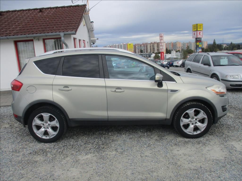 Ford Kuga, 2,0 TDCi, 4x4,digiklima,servis - fotka 4