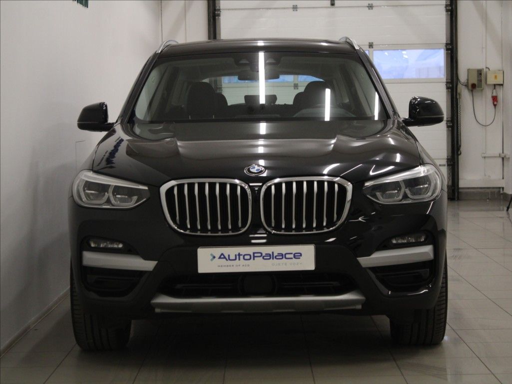 BMW X3, 2,0 20xd xLine BEZKLÍČ HUD ČR - fotka 2