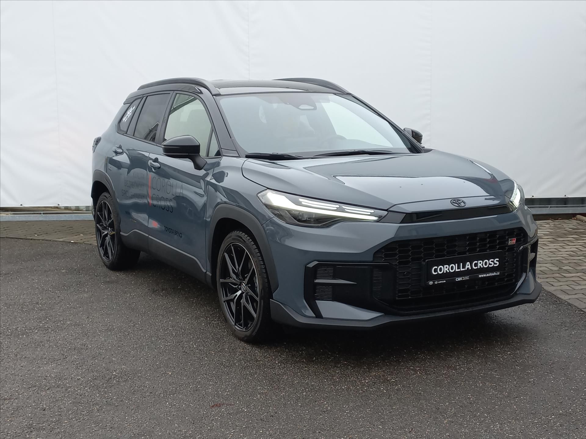 Toyota Corolla Cross, 2,0 Hybrid e-CVT 178k i-AWD  G - fotka 6