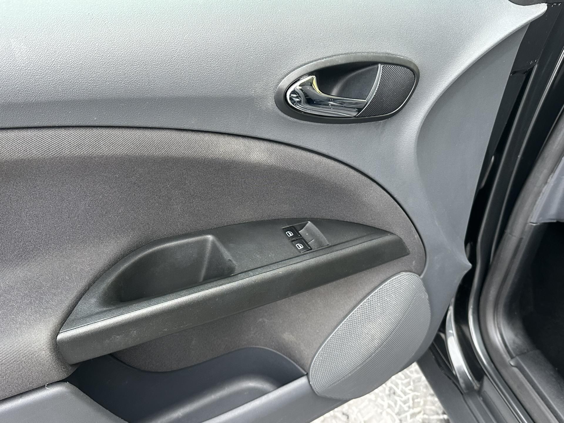 Seat Altea, 1.6MPI/75kW * KLIMA * - fotka 4