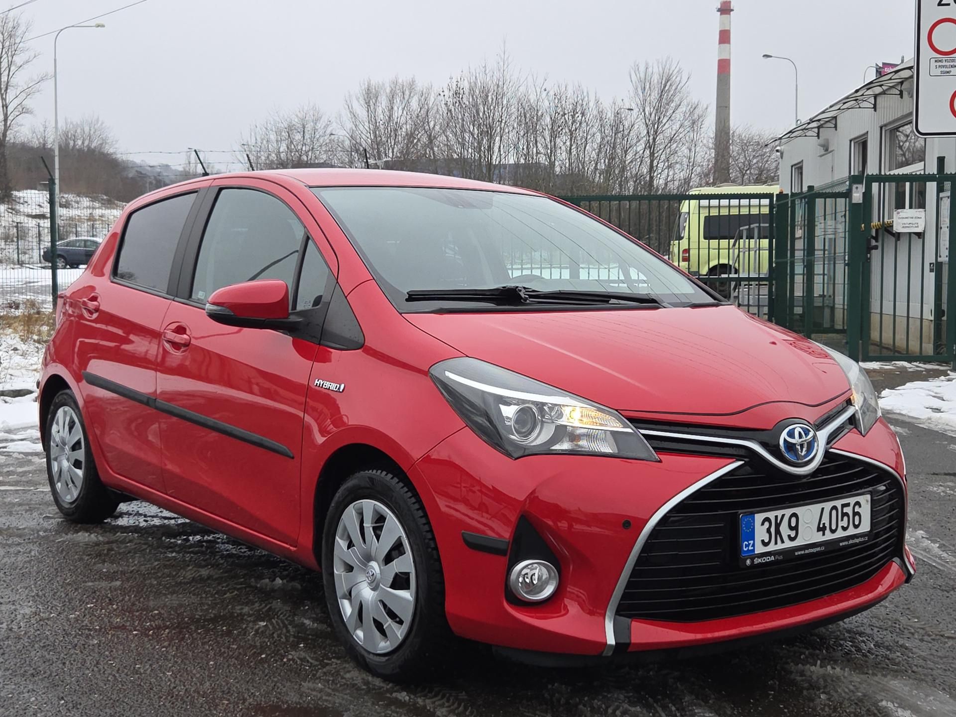 Toyota Yaris, na splátky všem od 10%akontace - fotka 3