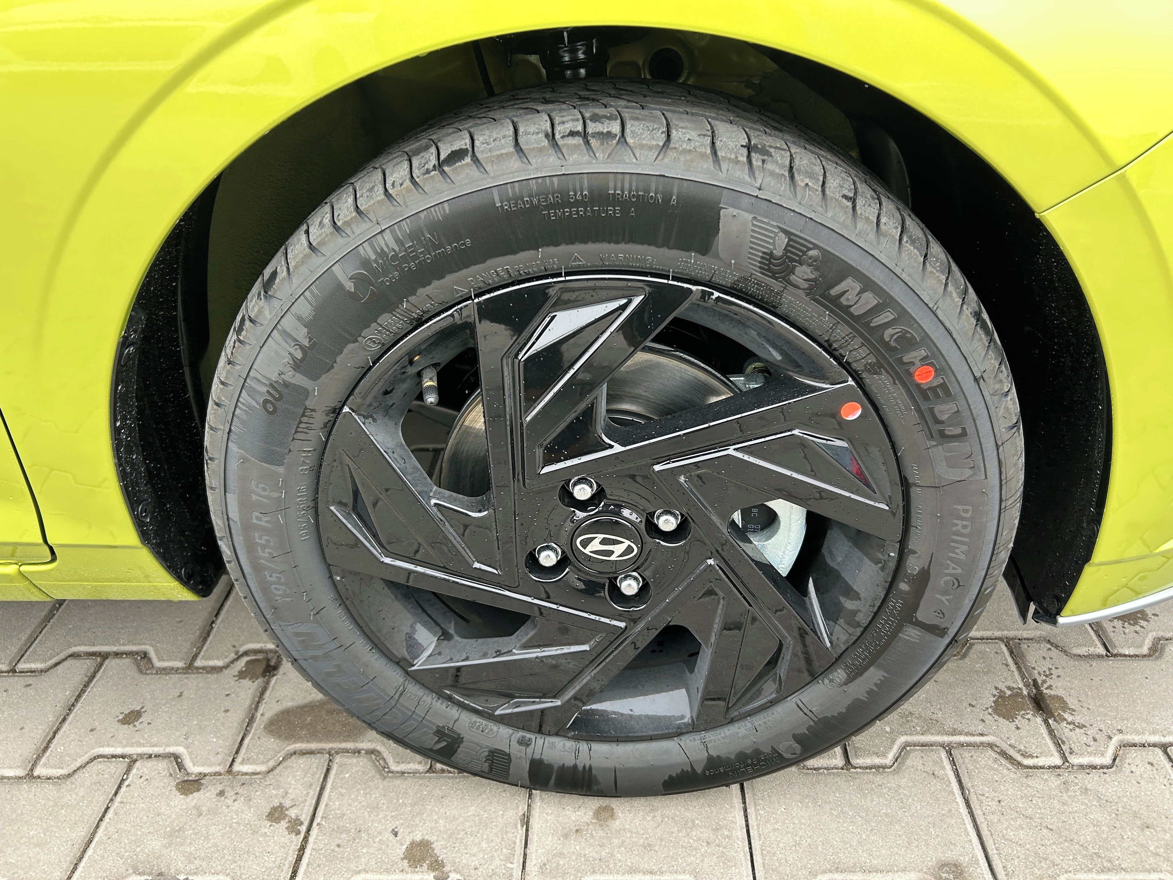 Hyundai i20, 26 1,0 T-GDI DCT GO PLUS! 66kW - fotka 4