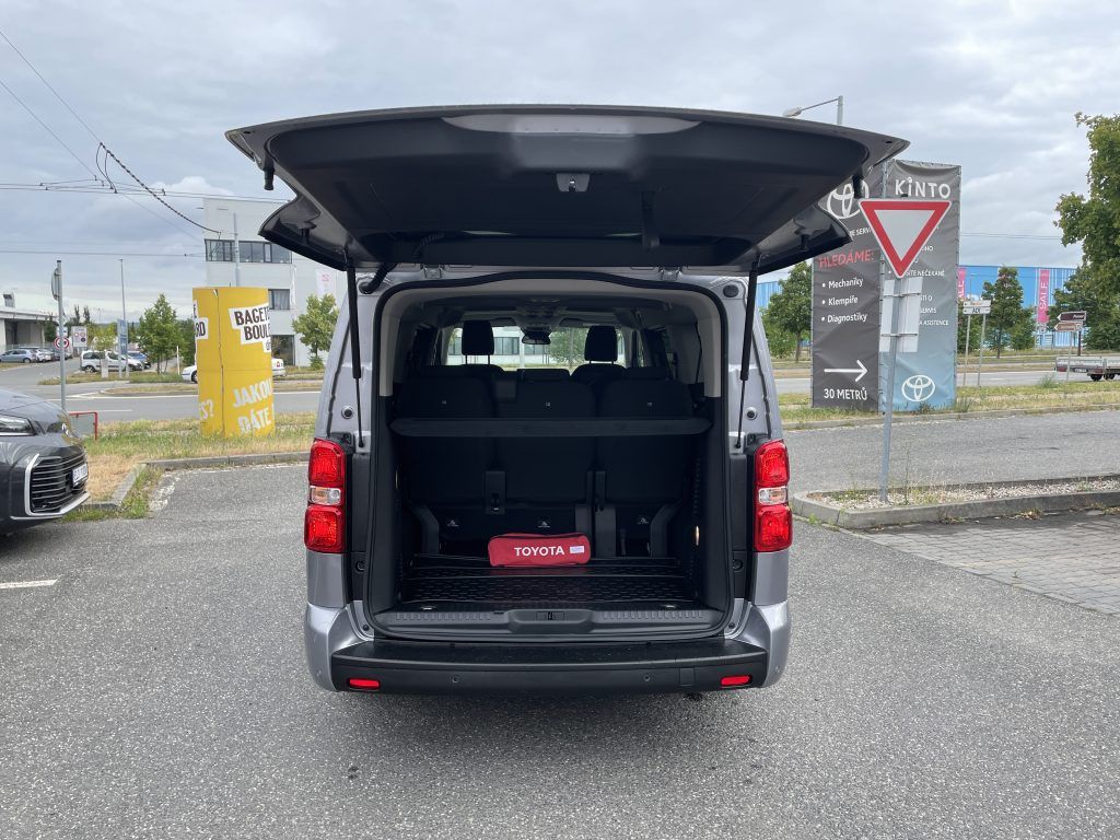 Toyota Proace Verso, 2.0D 6MT Family ODBĚR IHNED - fotka 5