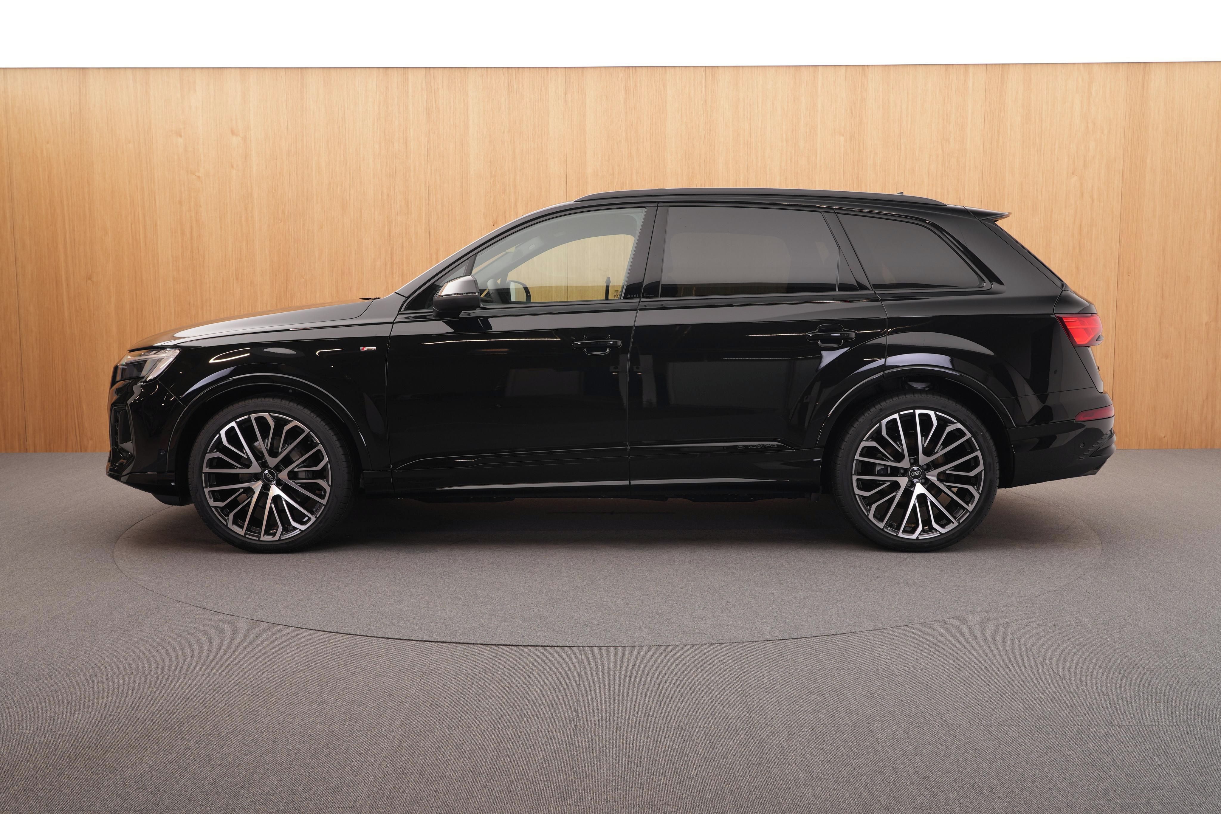 Audi Q7, S line 50 TDI quattro - fotka 2