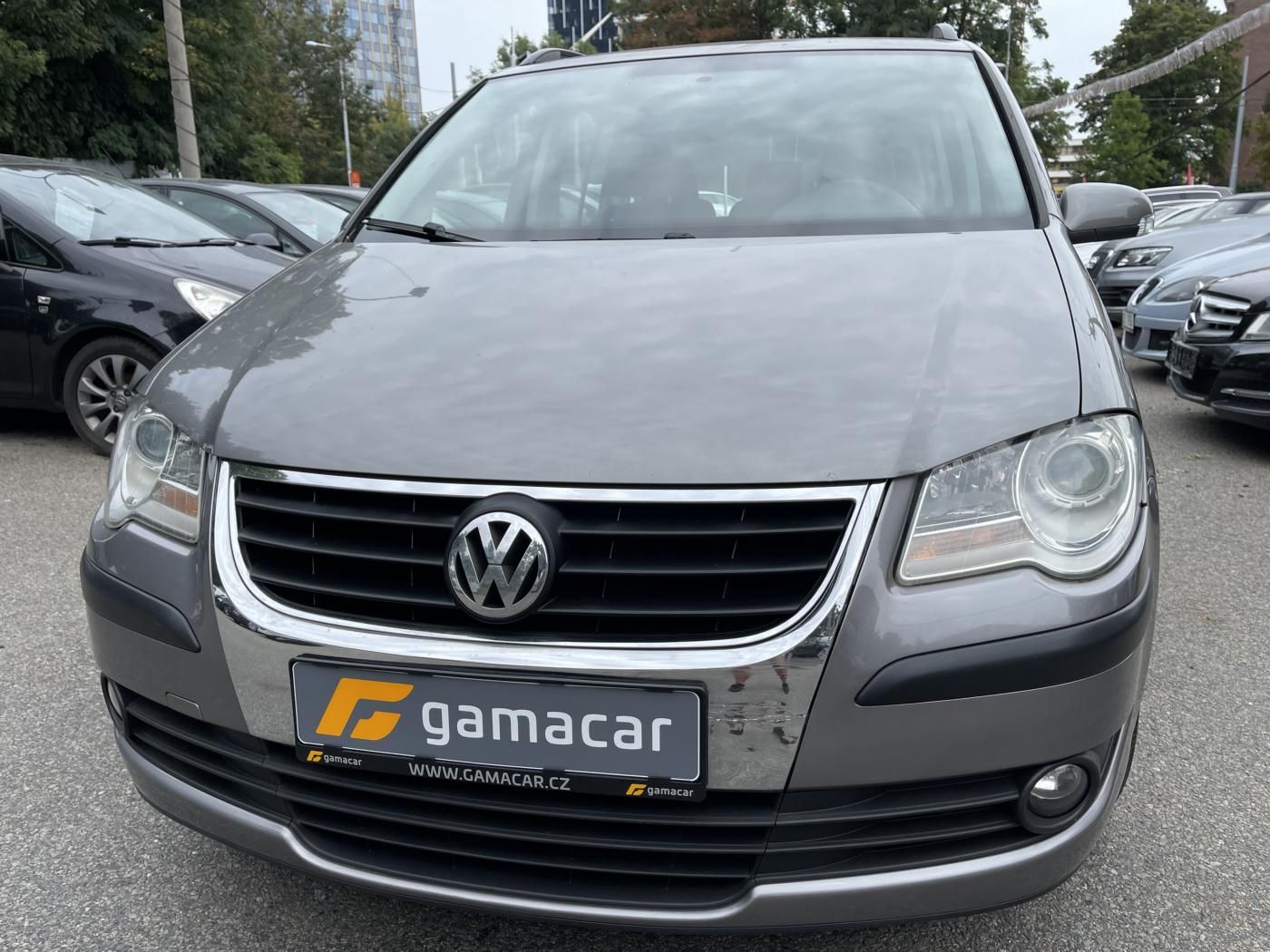 Volkswagen Touran, 2,0 i+BEZ KOROZE+ - fotka 2