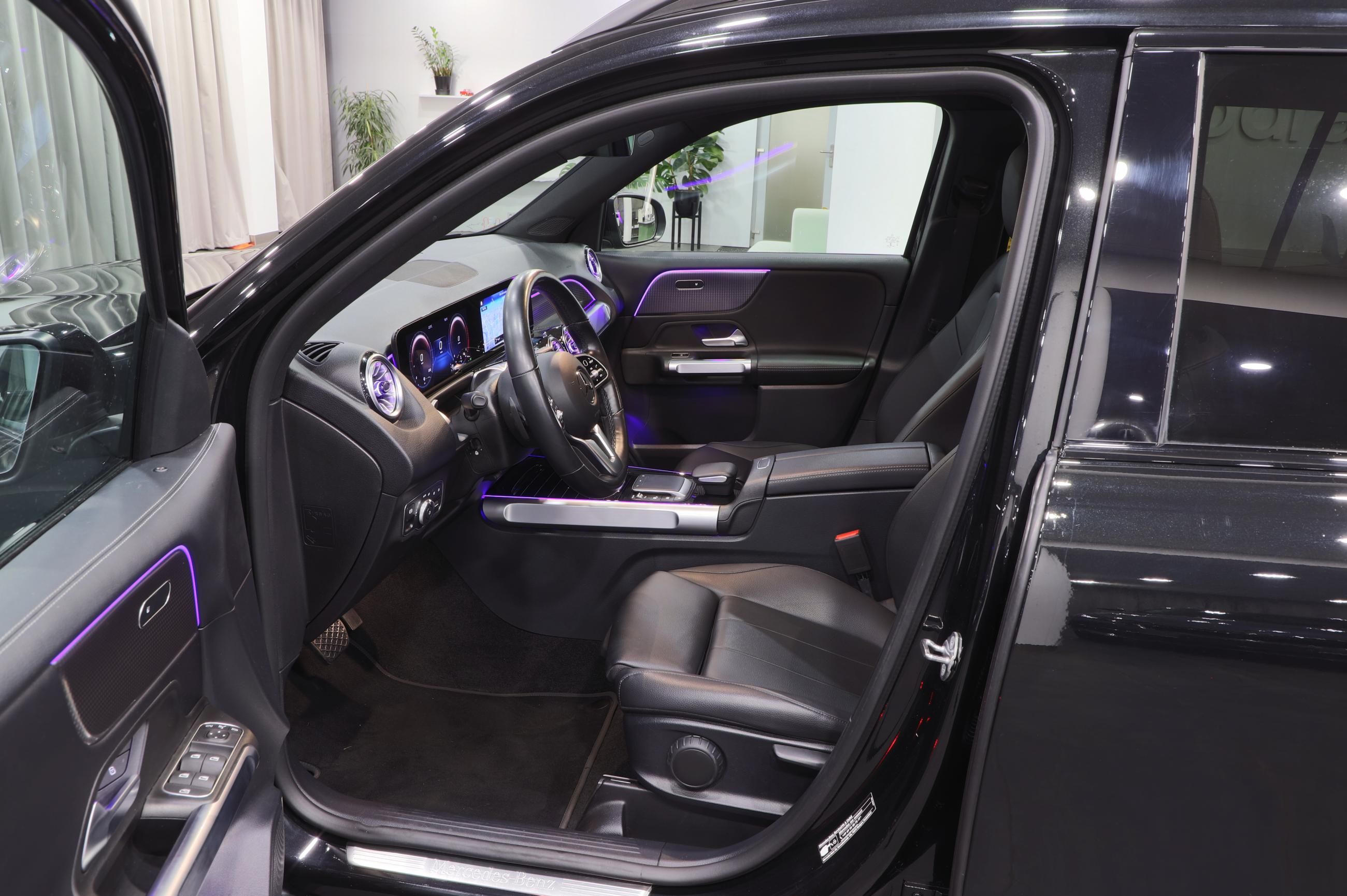 Mercedes-Benz GLB, GLB 200d 4MATIC 4x4 110kW - fotka 6