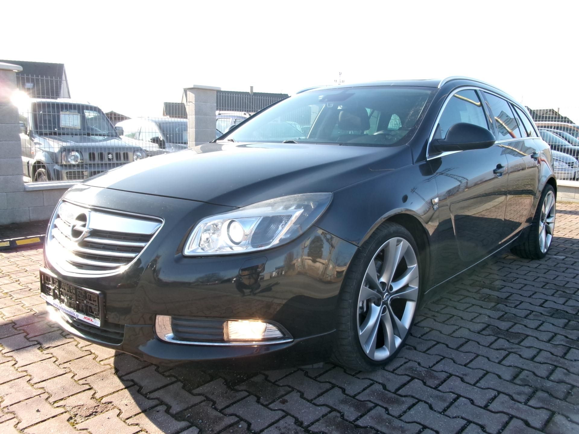 Opel Insignia, 2.0 CDTi SPORT OPC - fotka 2