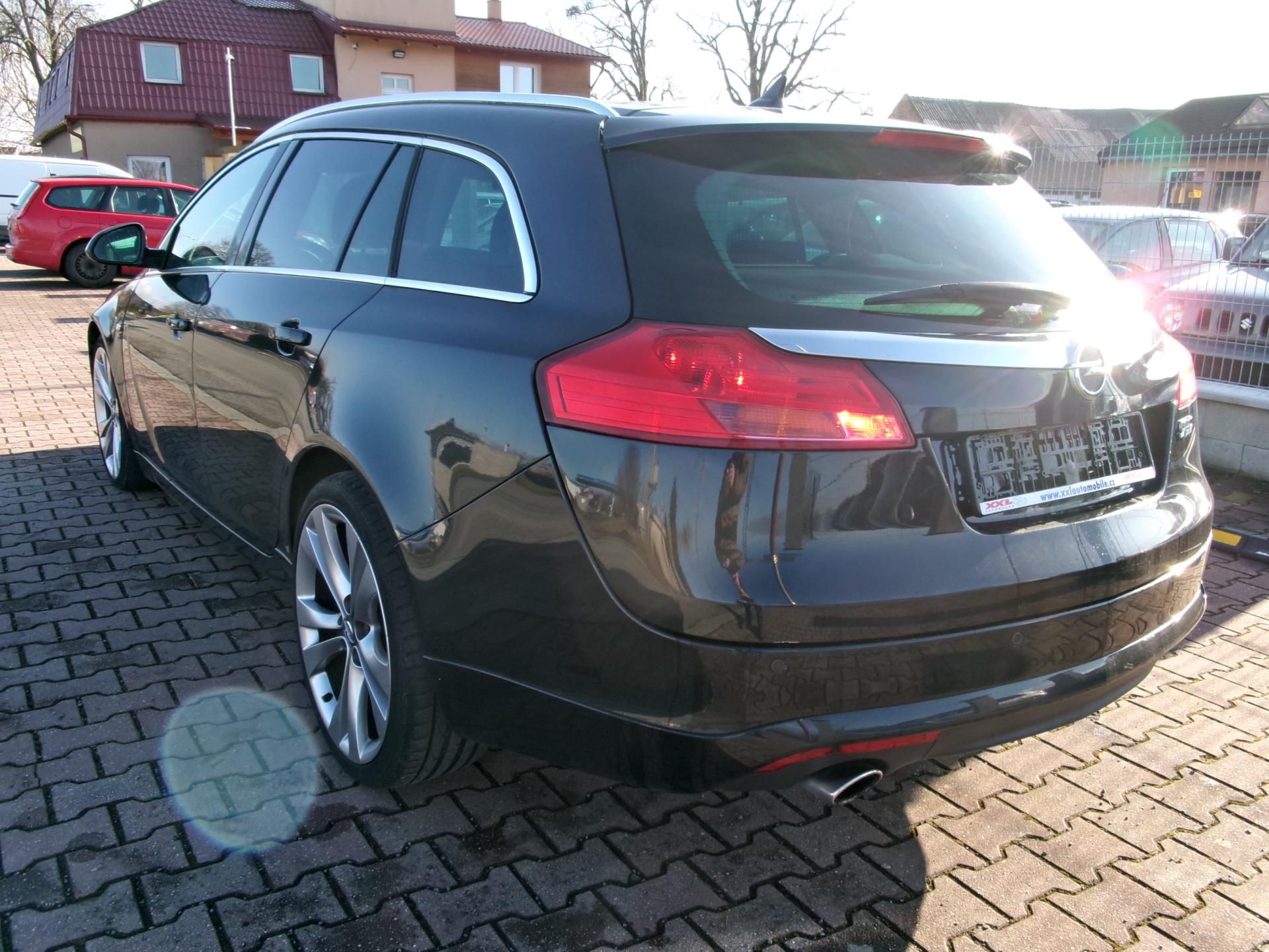 Opel Insignia, 2.0 CDTi SPORT OPC - fotka 6