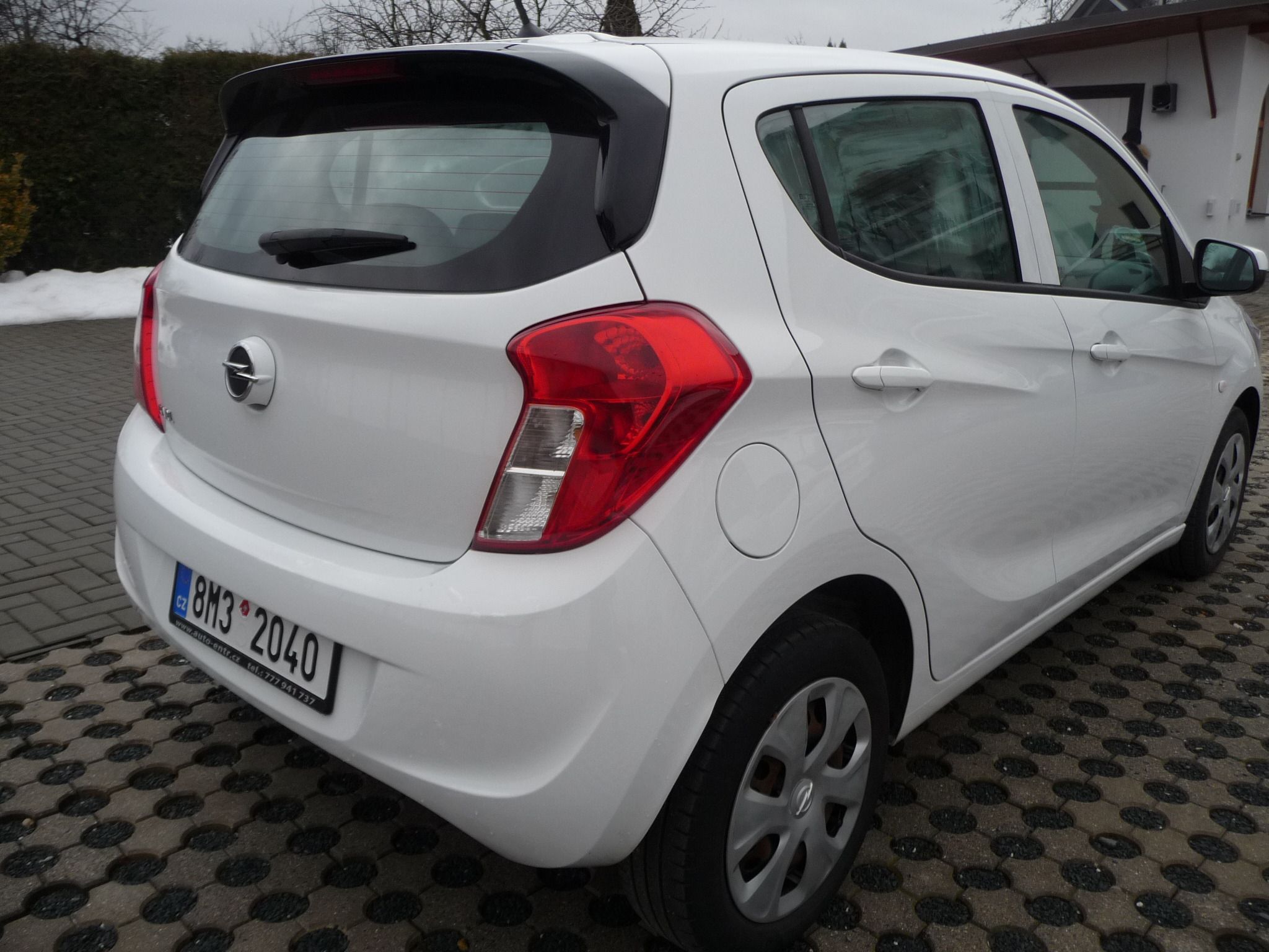 Opel Karl, 1.0i 55kw Edition po 1.majitel - fotka 4