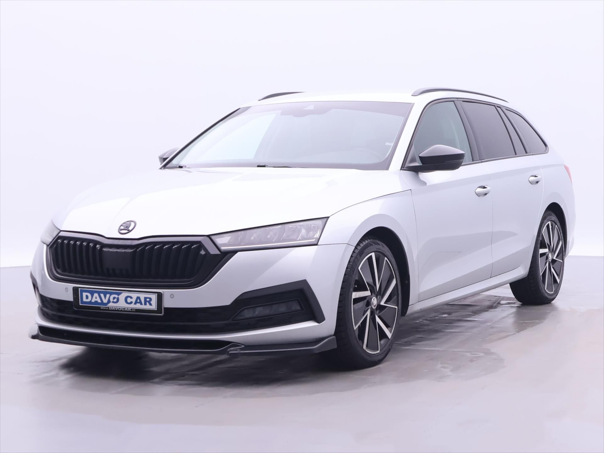 Škoda Octavia, 2,0 TDI 110kW DSG Style - fotka 3