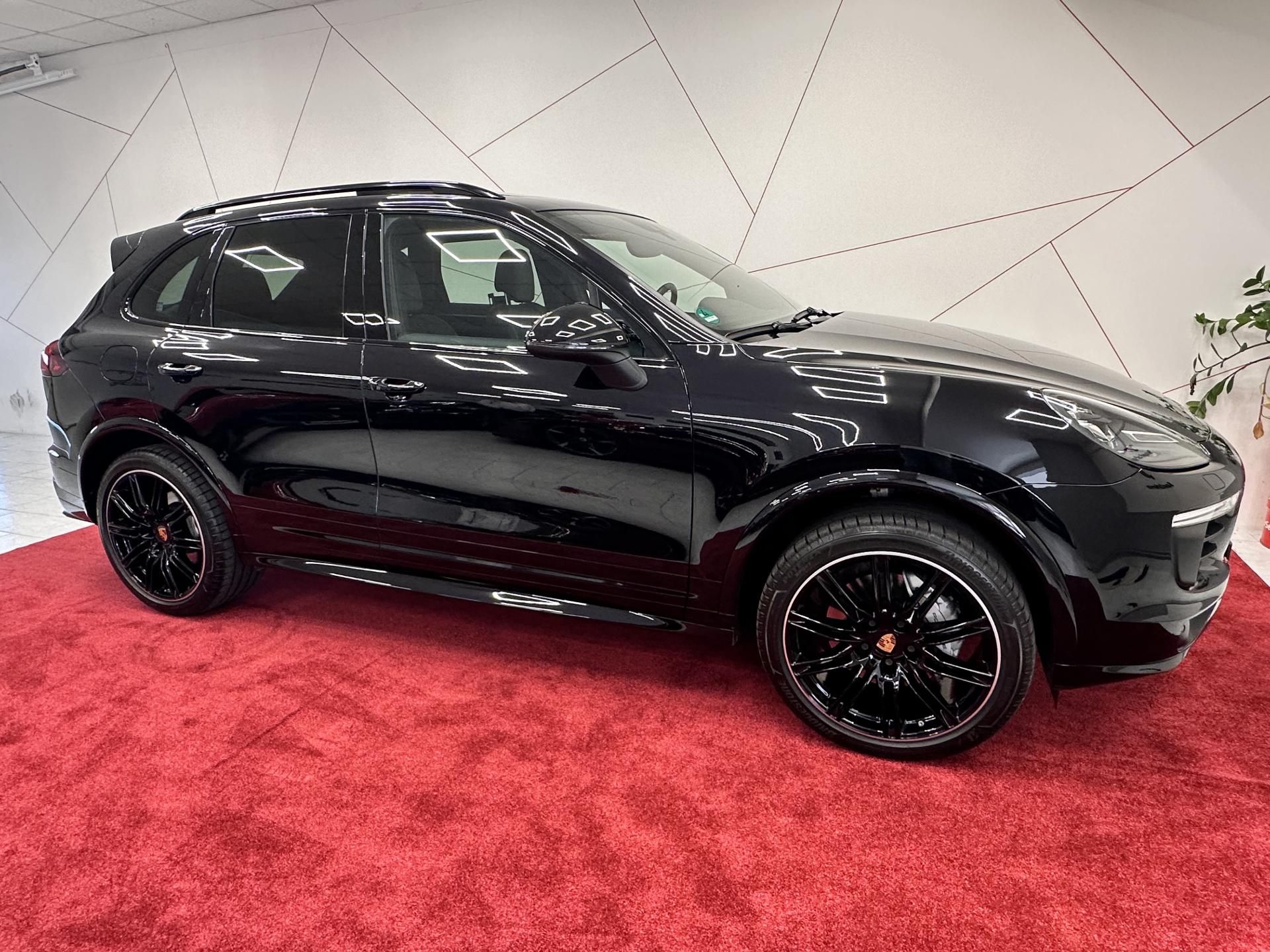 Porsche Cayenne, V8 Diesel*Bose*Pano*TOP*DPH - fotka 6