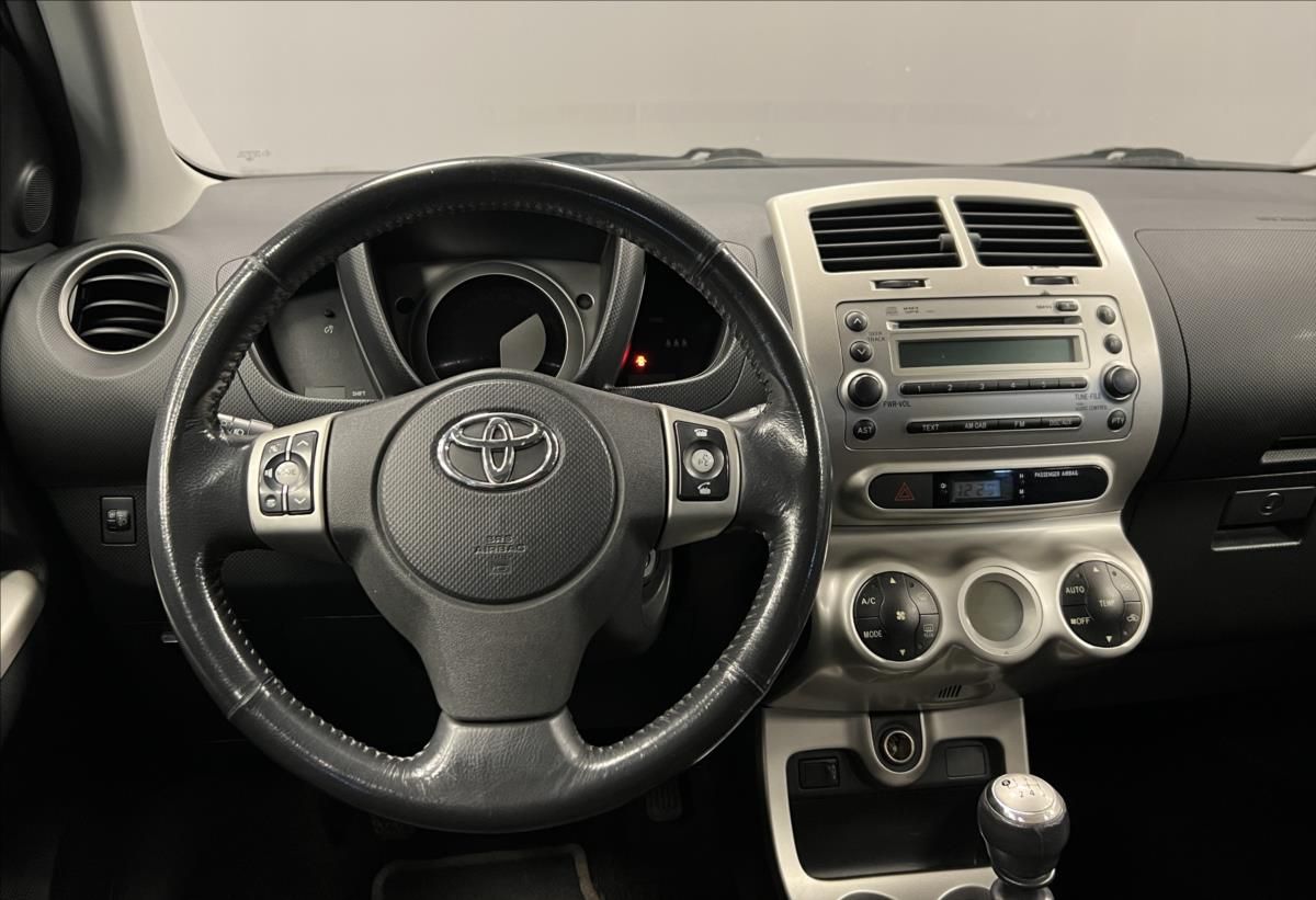 Toyota Urban Cruiser, 1,3 - fotka 5