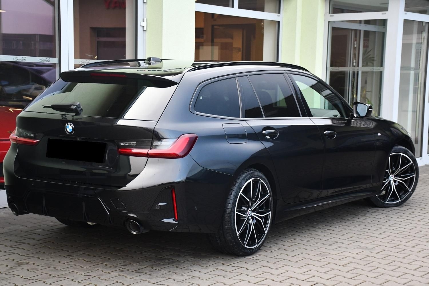 BMW Řada 3, 320d M-SPORT xD TAŽNÉ ČR 2xALU - fotka 4