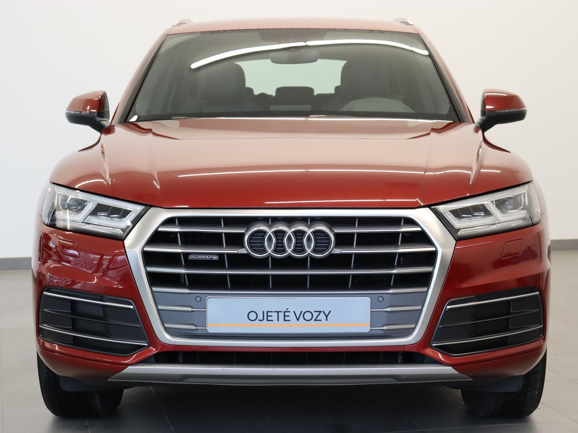 Audi Q5, SPORT 2.0 TDI 140 KW QUATTRO - fotka 4